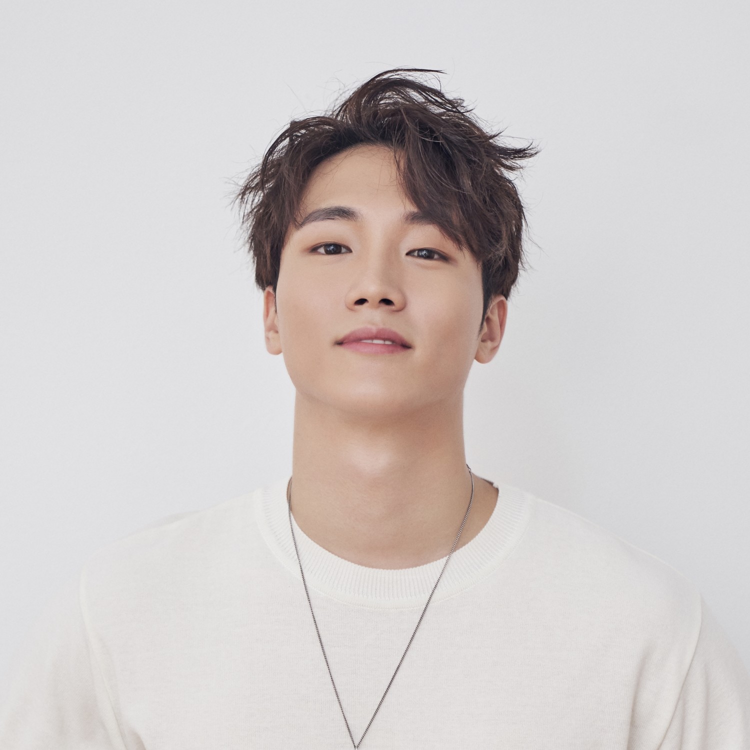현수 프로필.jpg
